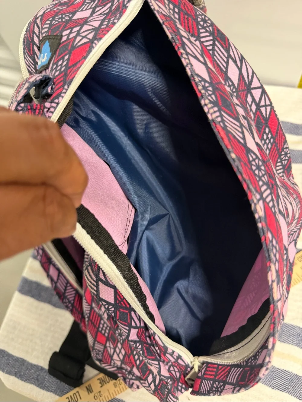KAVU Rope Sling Backpack Pink Black Geometric Crossbody Travel Hiking Bag